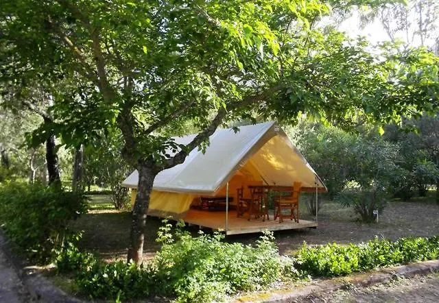 Camping Karavomilos Sami  Sami (Kefalonia)