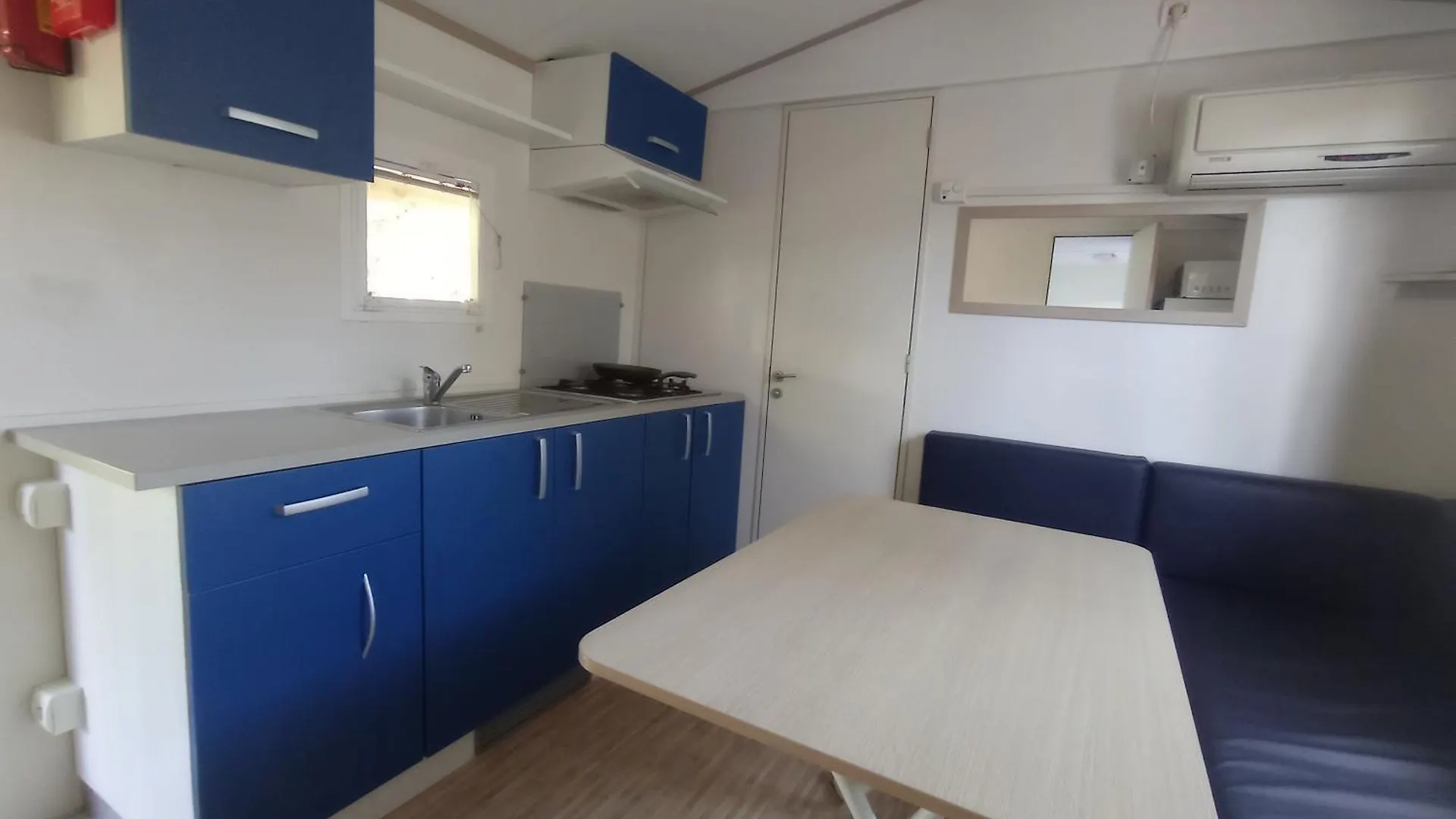 Campeggio Camping Karavomilos Sami