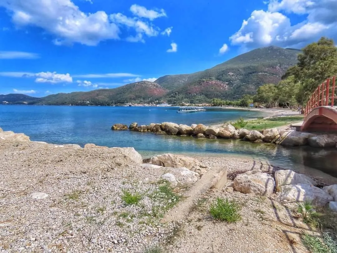 Camping Karavomilos Sami  Campeggio