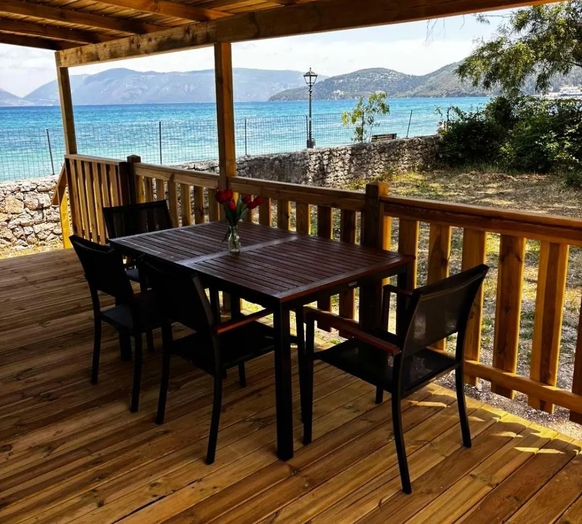 Campeggio Camping Karavomilos Sami  Grecia